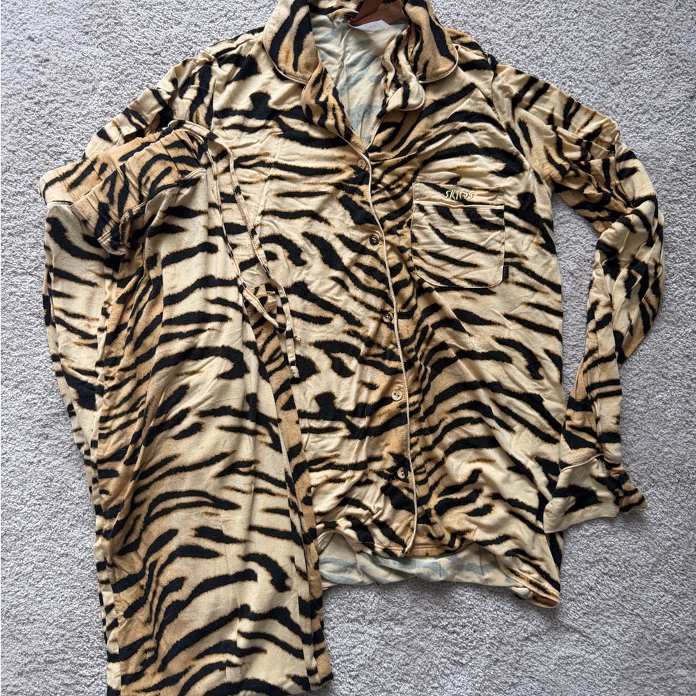 SKIMS Tiger Print Pajama Set - Black and Tan